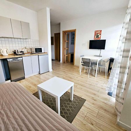 Green Kabaty Apartment 3 바르샤바 외부 사진